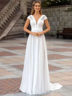Summer Boho Wedding Dresses Lace Beach V Neck Ivory Wedding Gowns Back Out Cap Sleeves Bridal Dress 2024 Sweep Train Customized