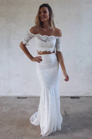 Off Shoulder Lace Wedding Separates Dress Two Pieces Customized Short Sleeves Crop Top Mermaid Beach Boho Garden Bridal Gowns