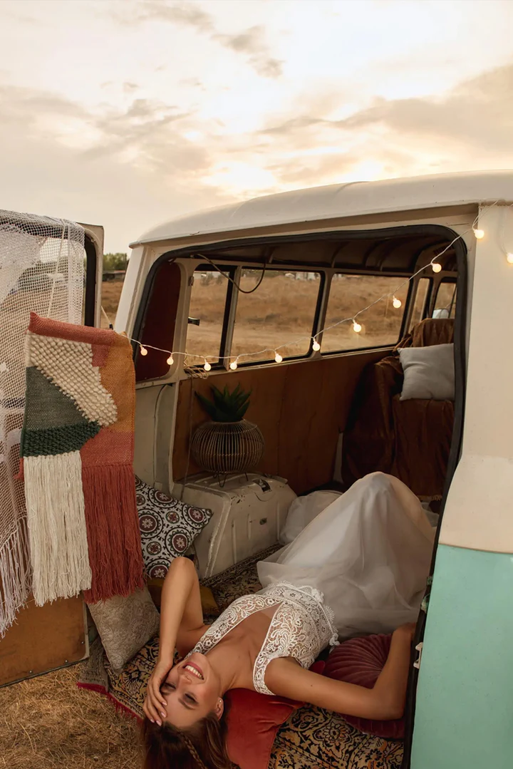 Svatební Šaty Boho Volnost a Elegance 5 Svatební Šaty Boho Volnost a Elegance