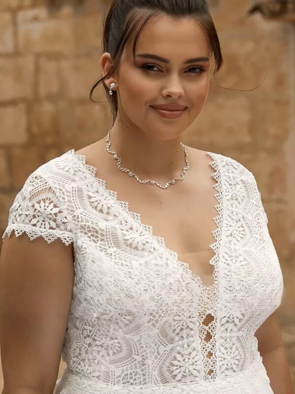 Customized Lace Wedding Dresses Plus Size V Neck Short Sleeves Backless Bride Gowns Sweep Train A-Line Chiffon Vestido De Noiva - Obrázek 3