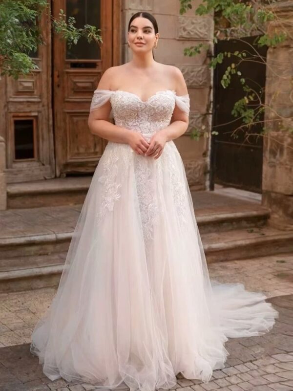 Classic Off Shoulder A-Line Wedding Dresses Plus Size Sweetheart Neck Bride Gowns Appliques Floor Length Tulle Robe De Mariee - Obrázek 2
