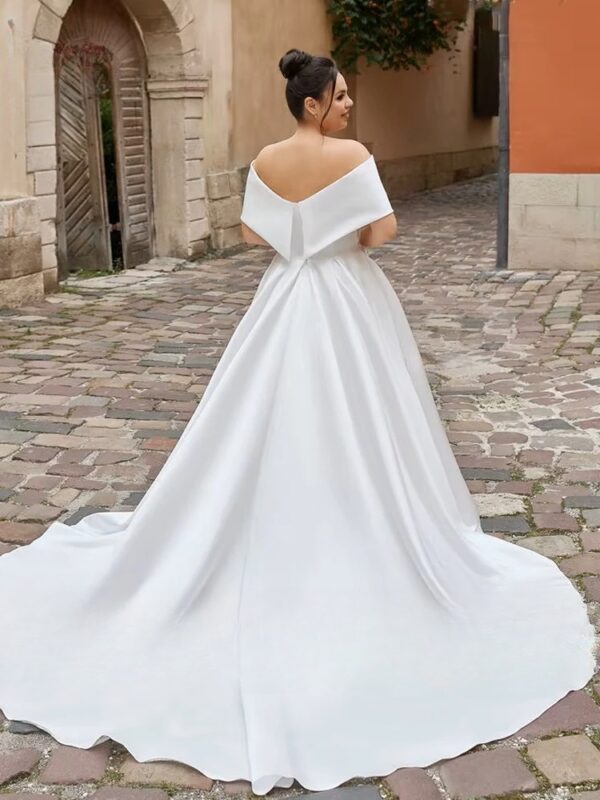 Simple Off Shoulder Wedding Dresses Plus Size Satin Bride Gowns Pleat Back Zipper Floor Length A-Line Vestidos De Novia 2025 - Obrázek 2