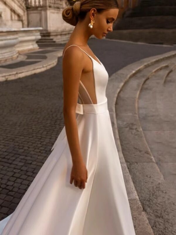 Elegant Wedding Dress For Woman Sweetheart-Neck A-Line Spaghetti Straps Open Back Bride Gown Train Vestidos De Novia Customized 4 Elegant Wedding Dress For Woman Sweetheart-Neck A-Line Spaghetti Straps Open Back Bride Gown Train Vestidos De Novia Customized - Obrázek 4
