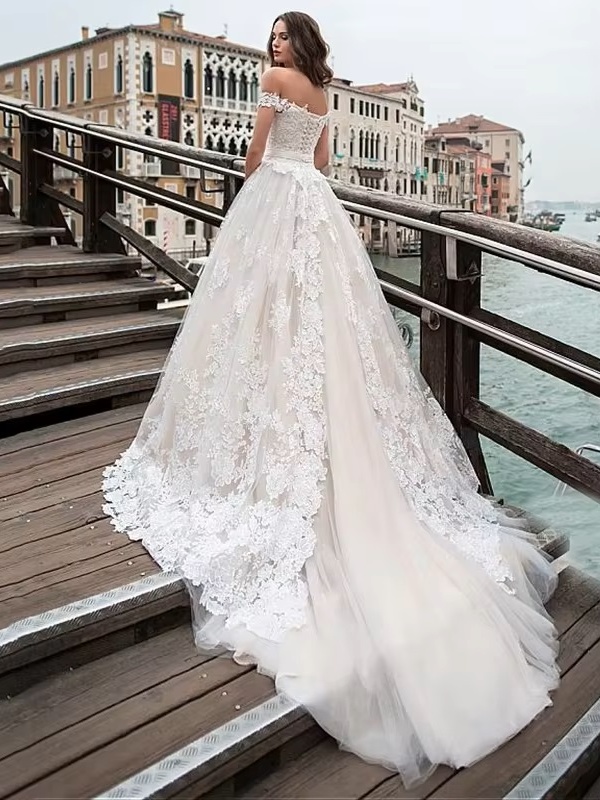 Fantastic Tulle A-line Wedding Dresses Off Shoulder Lace Appliques Princess Boho Wedding Gowns Lace Up Bridal Gown Customized 2 Fantastic Tulle A-line Wedding Dresses Off Shoulder Lace Appliques Princess Boho Wedding Gowns Lace Up Bridal Gown Customized - Obrázek 2