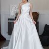 SoDigne A-line Satin Appliques Bride Dresses O-neck Sleeveless Wedding Dress Long Bridal Gowns vestidos de novia Customized 6 S20f769551c8348949ac477b118d041d2r Cropped