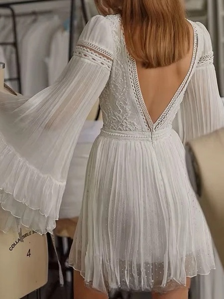 Exquisite Ivory Lace A-Line Mini Wedding Dress Sexy Deep V-Neck Long Sleeves Pleat Open Back Chiffon Short Dress Gown Customized 2 Exquisite Ivory Lace A-Line Mini Wedding Dress Sexy Deep V-Neck Long Sleeves Pleat Open Back Chiffon Short Dress Gown Customized - Obrázek 2