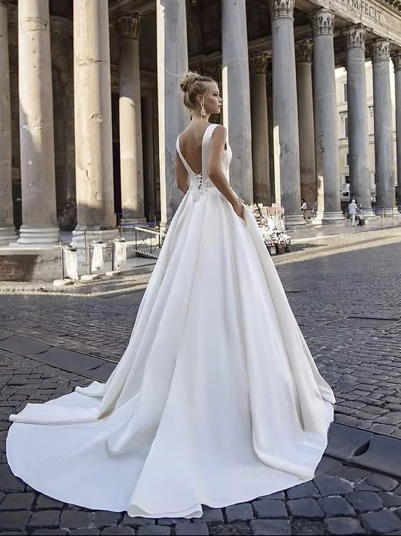 SoDigne Satin Simple A-line Wedding Dress O-neck Sleeveless Appliques Bride Dresses Long Elegant Bridal Gown Vestido De Noiva 2 SoDigne Satin Simple A-line Wedding Dress O-neck Sleeveless Appliques Bride Dresses Long Elegant Bridal Gown Vestido De Noiva - Obrázek 2