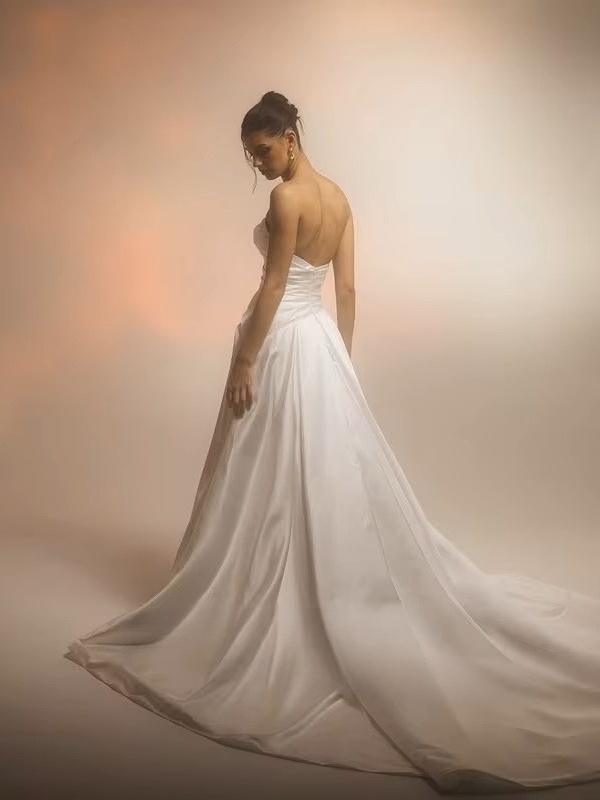 SoDigne A-line Satin Wedding Dresses Sweetheart Sleeveless Ruched Bridal Dress Split Wedding Gown Robe De Mairee Customized 4 SoDigne A-line Satin Wedding Dresses Sweetheart Sleeveless Ruched Bridal Dress Split Wedding Gown Robe De Mairee Customized - Obrázek 4