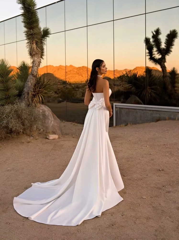 SoDigne Mermaid Satin Wedding Dresses Strapless Sleeveless Bridal Dress Long Bridal Gown with Bow vestidos de novia Customized  2 SoDigne Mermaid Satin Wedding Dresses Strapless Sleeveless Bridal Dress Long Bridal Gown with Bow vestidos de novia Customized  - Obrázek 2