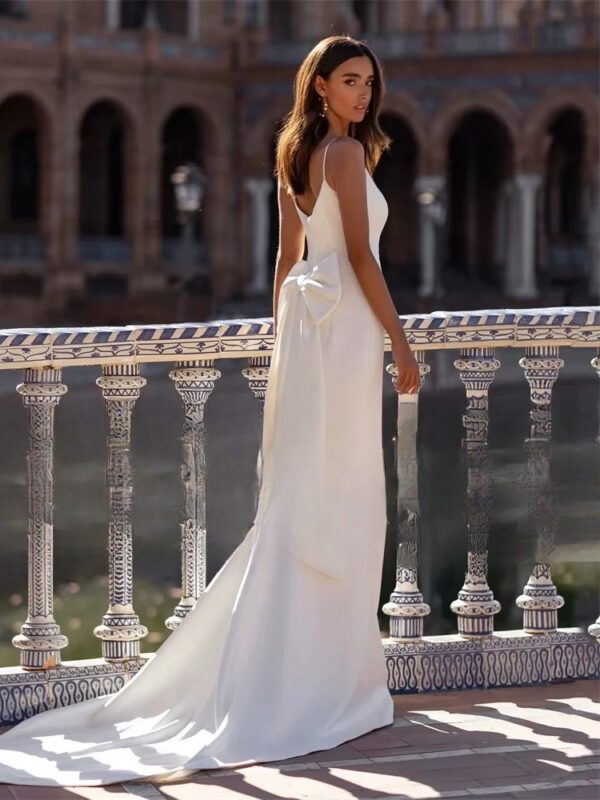 Elegant Mermaid Wedding Dresses Women Spaghetti Straps V-Neck Open Back Bow Sleeveless Bridal Gown Vestidos De Noiva Customized - Obrázek 2