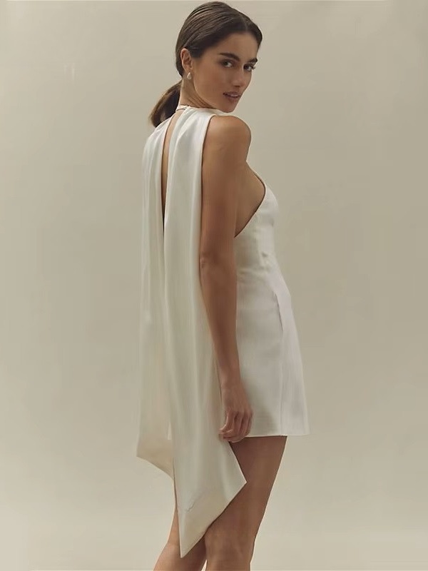 Simple Ivory Mini Wedding Dress Pleat Sexy Halter Sleeveless Bride Dresses Illusion Open Back Short Sheath Prom Gowns Customized 2 Simple Ivory Mini Wedding Dress Pleat Sexy Halter Sleeveless Bride Dresses Illusion Open Back Short Sheath Prom Gowns Customized - Obrázek 2