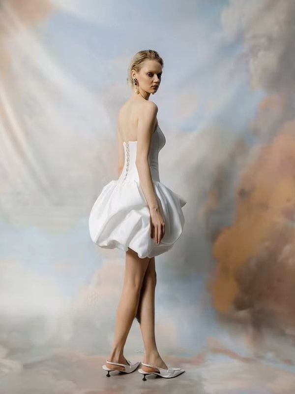 SoDigne A-line Satin Wedding Dress Sleeveless Sweetheart Bride Dresses Beach Ruched Mini Women Bridal Gowns Customized 2 SoDigne A-line Satin Wedding Dress Sleeveless Sweetheart Bride Dresses Beach Ruched Mini Women Bridal Gowns Customized - Obrázek 2