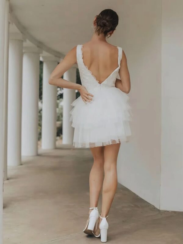 SoDigne Short Tulle Wedding Dresses V-neck Sleeveless Appliques Tiered Bridal Dress 2025 Mini A-line Customized Bride Gown - Obrázek 2