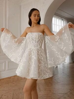 Vintage A-Line Short Wedding Dress Simple Strapless Off Shoulder Pleated Appliques Sexy Backless Lace Up Bridal Gowns Customized 7 Sb920f2638d9d458ea8ed16e917de363eV Cropped
