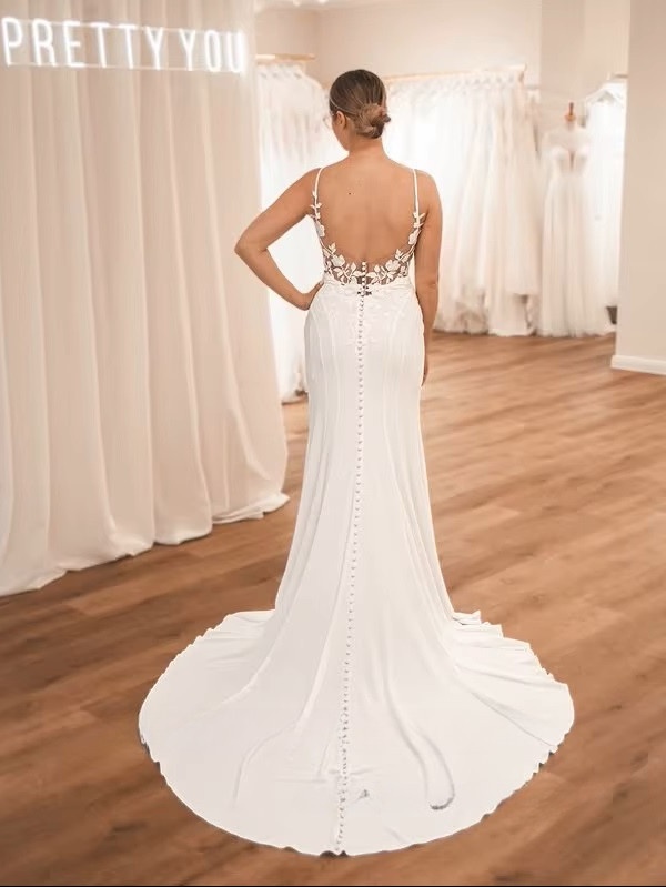 SoDigne Mermaid Satin Appliques Wedding Dresses V Neck Sleeveless Bridal Dress Long Wedding Gown Robe De Mairee Customized  2 SoDigne Mermaid Satin Appliques Wedding Dresses V Neck Sleeveless Bridal Dress Long Wedding Gown Robe De Mairee Customized  - Obrázek 2