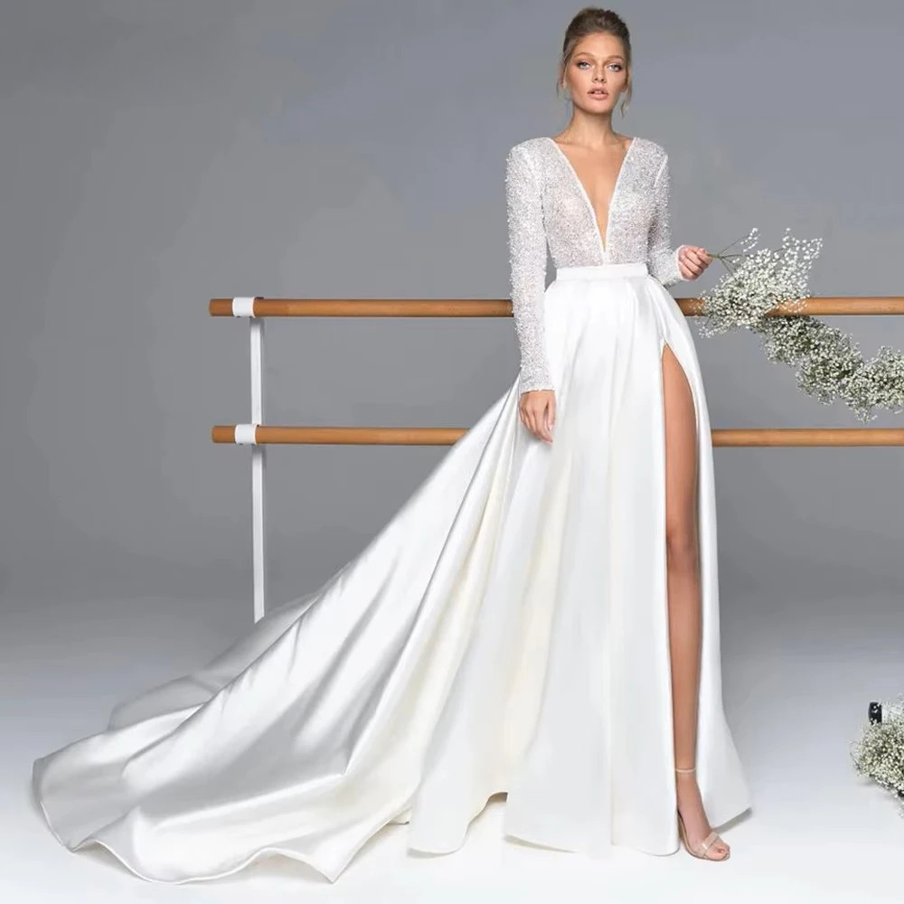 Luxury Long Sleeve Satin Wedding Dress Deep V-Neck Side Split Bridal Gown Vestido De Novia Train Vestidos De Novia Customized 4 Luxury Long Sleeve Satin Wedding Dress Deep V-Neck Side Split Bridal Gown Vestido De Novia Train Vestidos De Novia Customized - Obrázek 4