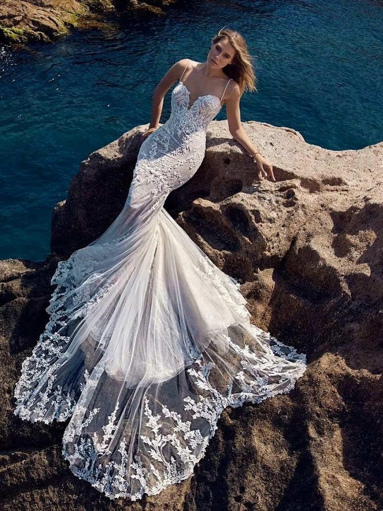 SoDigne Vintage Mermaid Wedding Dresses Sexy V-neck Lace Appliques Long Bride Dress Backless Wedding Gowns Vestido De Noiva 3 SoDigne Vintage Mermaid Wedding Dresses Sexy V-neck Lace Appliques Long Bride Dress Backless Wedding Gowns Vestido De Noiva - Obrázek 3