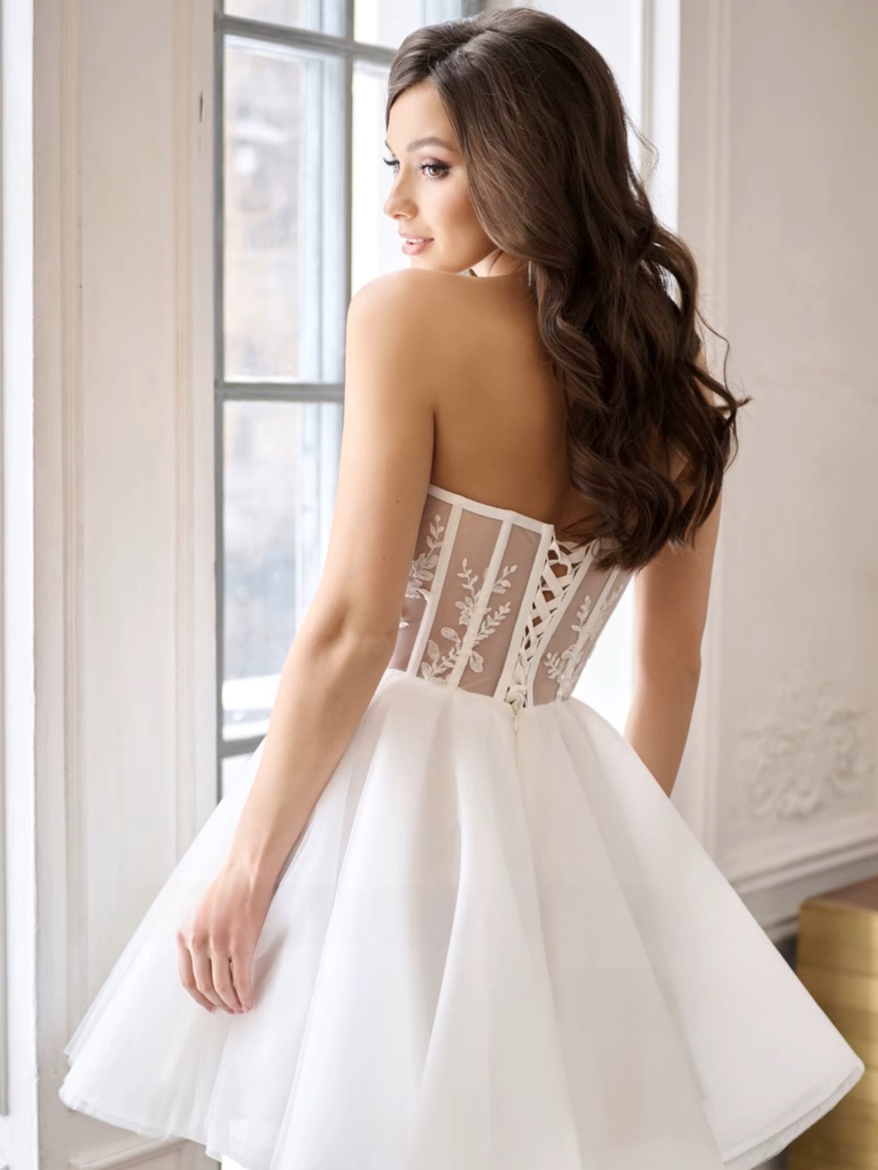 SoDigne A-line Short Wedding Dresses Sweetheart Sleeveless Tulle Mini Bride Dress Simple Lace Up Bridal Gown Vestido De Noiva  2 SoDigne A-line Short Wedding Dresses Sweetheart Sleeveless Tulle Mini Bride Dress Simple Lace Up Bridal Gown Vestido De Noiva  - Obrázek 2